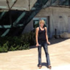 Meet your Posher, Beth